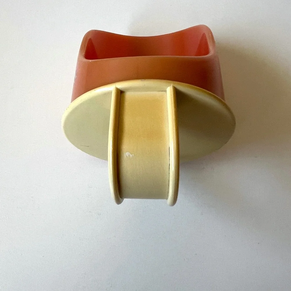Vintage 1972 Avon Country Kitchen Flour Scoop Orange Daisy Plastic 6